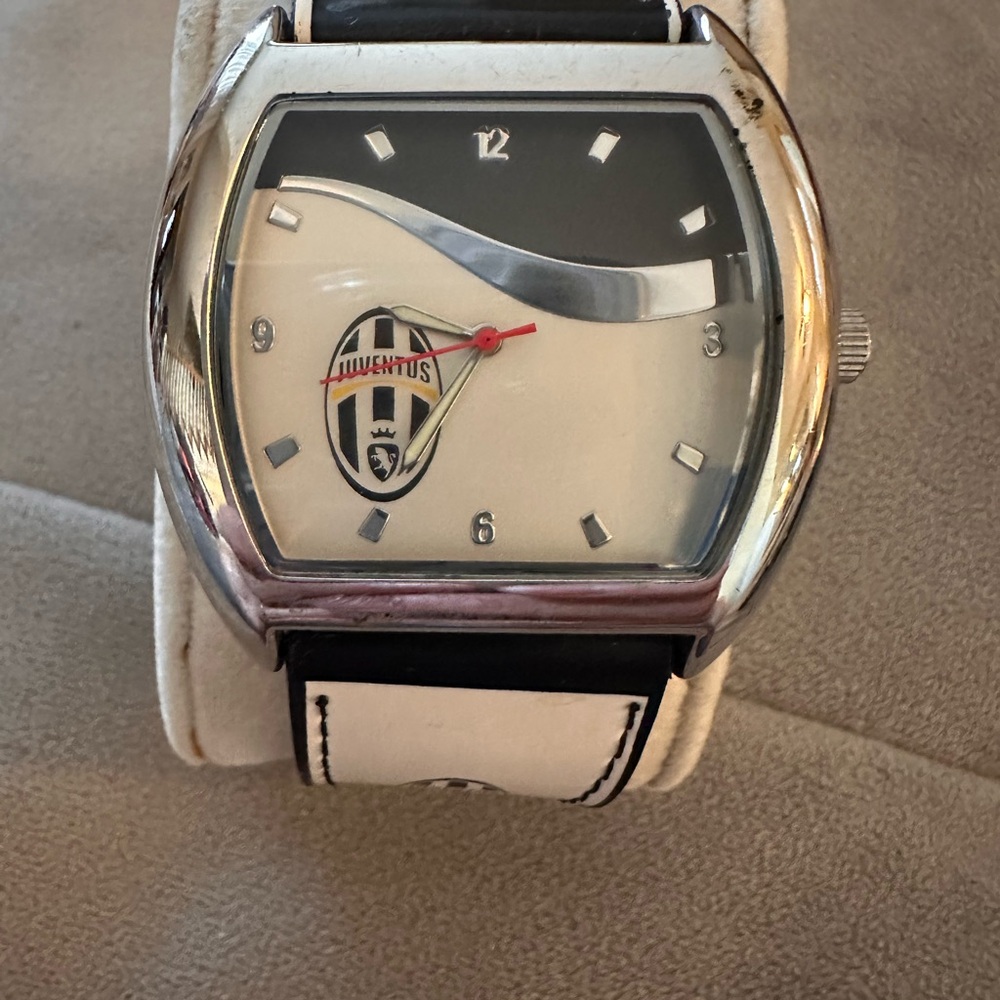 Elegant Black and White Women's Watch